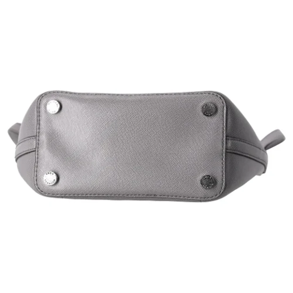 Michael Kors Pre-owned Leather shoulder-bags Gray Dames