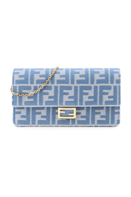 blue-wallet-with-chain-strap