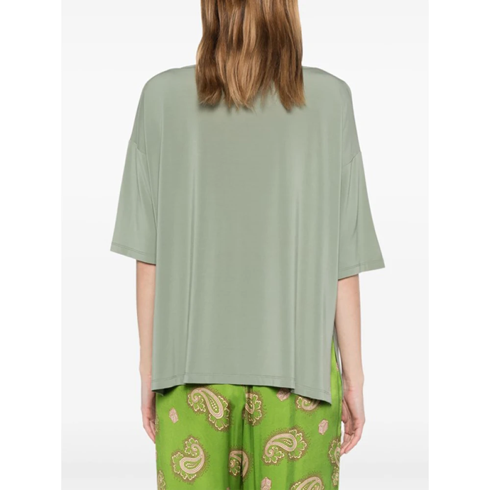 Le Tricot Perugia Groene V-hals T-shirt met afhangende schouders Green Dames