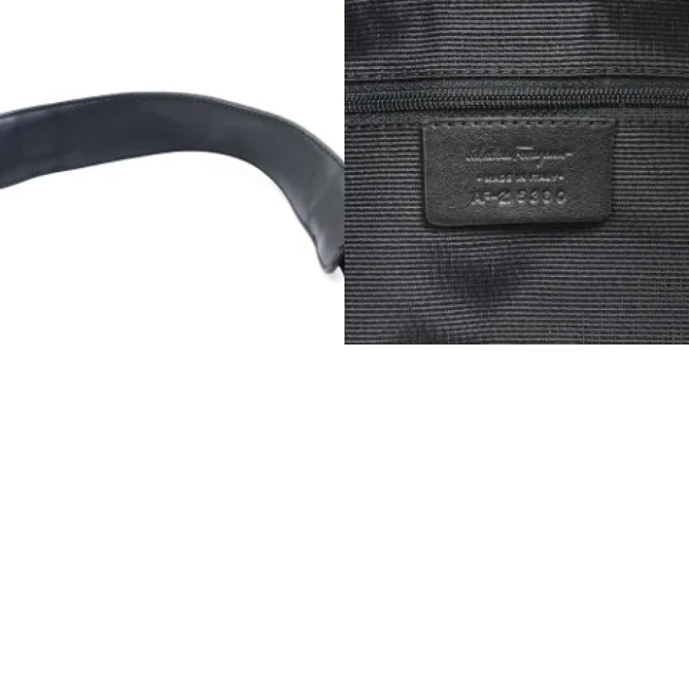 Salvatore Ferragamo Pre-owned Canvas shoulder-bags Black Dames