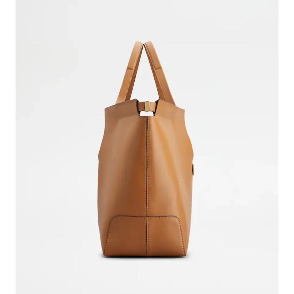 TOD'S Bruin Leren Winkel Tas Brown Dames
