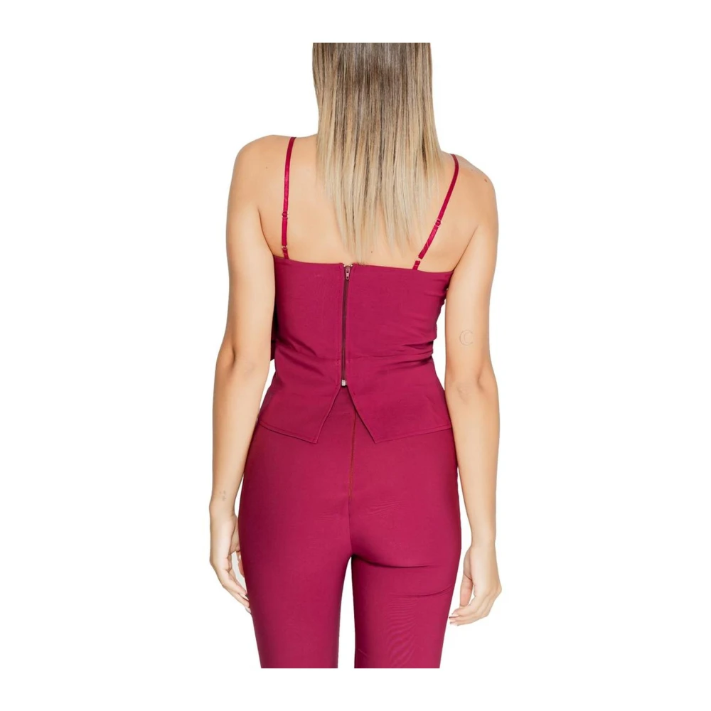 RINASCIMENTO Bordeaux Mouwloze Top Red Dames