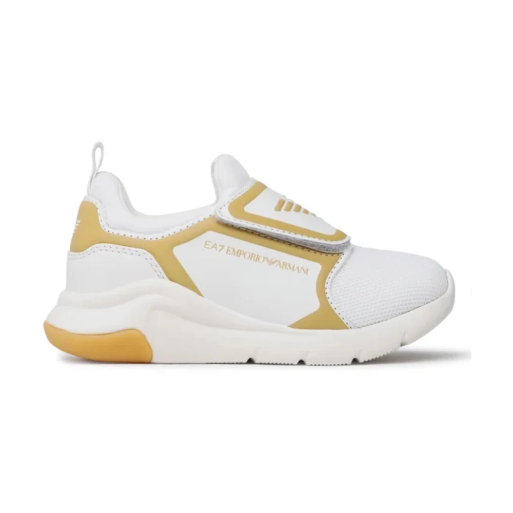 Emporio Armani Ea7 Boys White Low Top Trainers Xsx016xot44q307