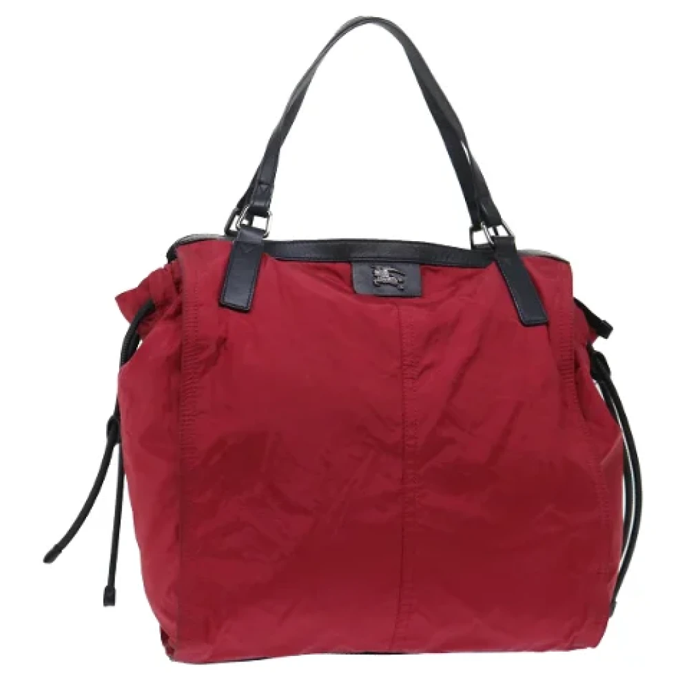 Burberry Vintage Pre-owned Nylon shoulder-bags Red Dames