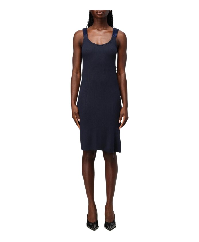 robe-midi-en-tricot-cotele-bleue