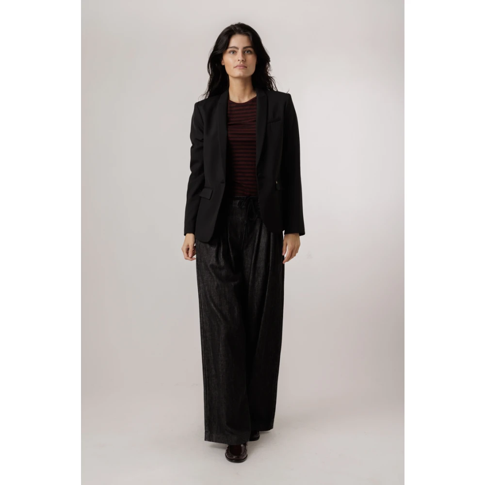 MOS MOSH Zwarte Blazer met Knoopsluiting en Zakken Black Dames