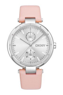 leather-strap-chronograph-watch