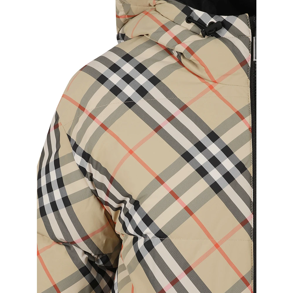 Burberry Stijlvolle Jassen voor Alle Seizoenen Beige Dames