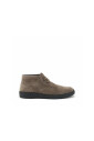 chaussure-de-ville-en-daim-avec-semelle-en-caoutchouc