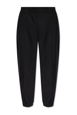 trousers-with-pockets
