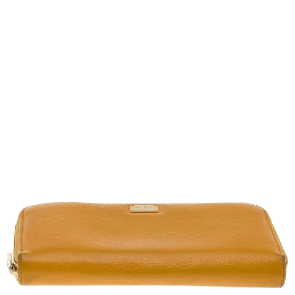Dolce & Gabbana Pre-owned Leather wallets Yellow Dames