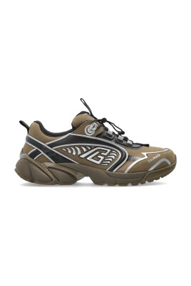 sports-shoes