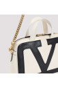 white-shoulder-bag-elegant-stylish-accessory