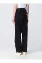 klassiska-svarta-straight-leg-jeans