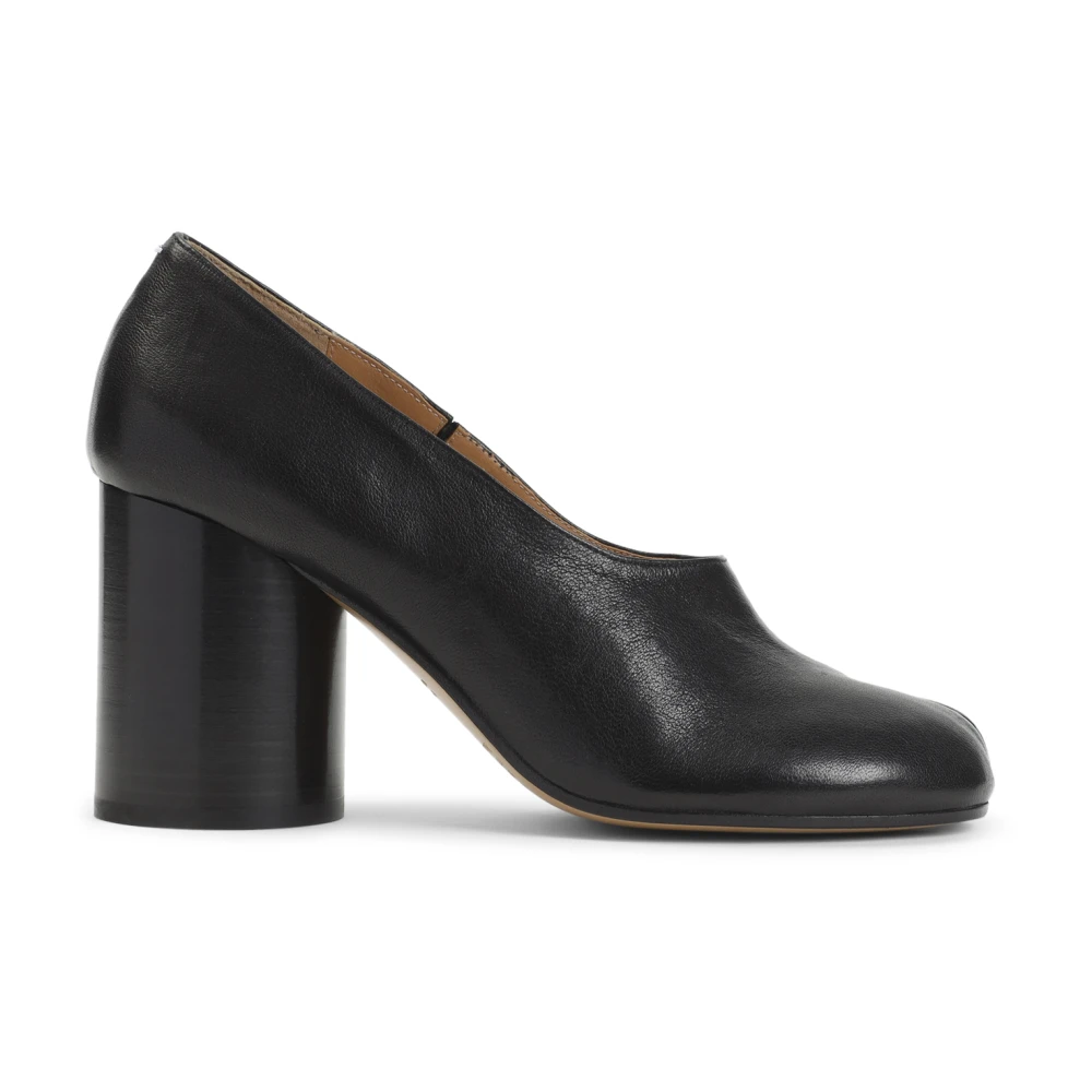 Maison Margiela Women's Black Tabi Pumps