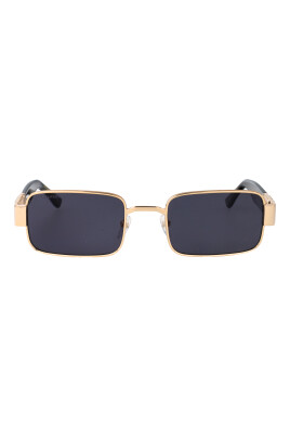 lunettes-de-soleil-elegantes-pour-un-look-tendance