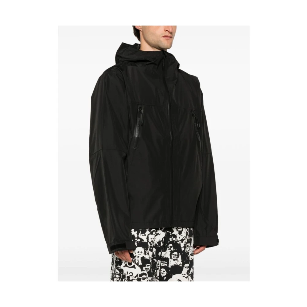Daily Paper Zwarte Waterdichte Shell Jas met Capuchon Black Heren
