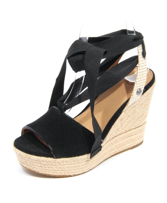 black-shiloh-wedge-sandal