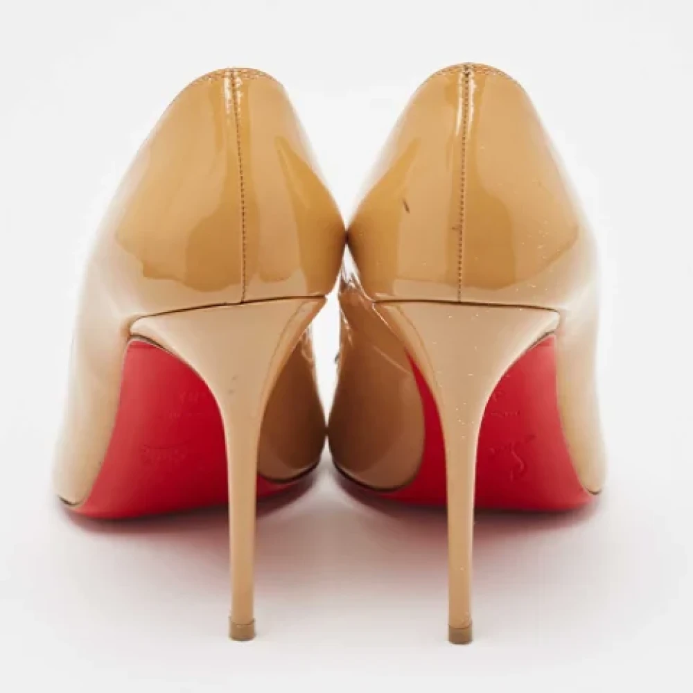 Christian Louboutin Pre-owned Mesh heels Beige Dames