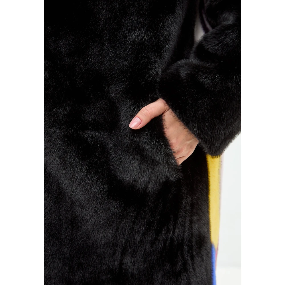 Cesare Gaspari Deluxe Lange Achterprint Jas Liefhebbers Zwart Black Dames