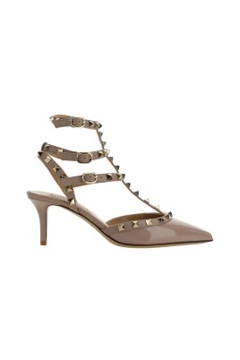 rockstud-pumps