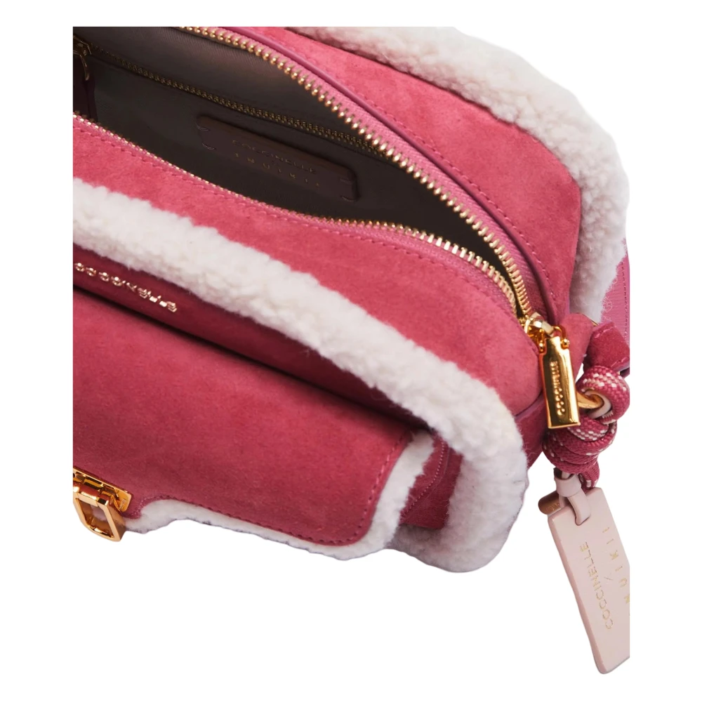 Coccinelle Schoudertas van Shearling met Iconische Sluiting Multicolor Dames