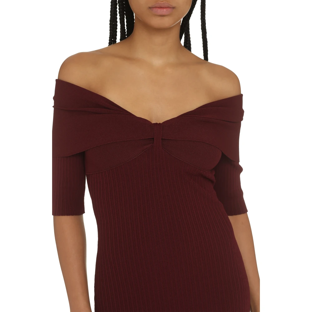 Philosophy di Lorenzo Serafini Geribbelde gebreide midi-jurk met off-shoulder halslijn Red Dames