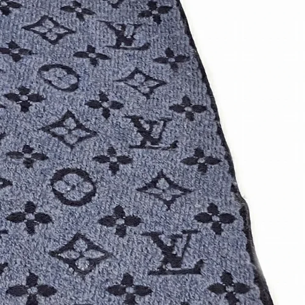 Louis Vuitton Vintage Pre-owned Wool scarves Blue Dames