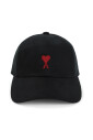 chapeau-en-coton-noir-accessoire-elegant
