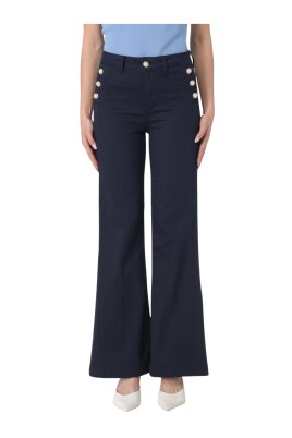 white-wide-leg-button-pants