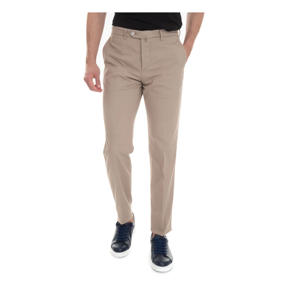 Trousers > Slim-fit Trousers - - Kiton - Modalova