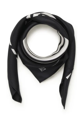 RafiqIW Scarf