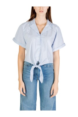 striped-v-neck-short-sleeve-shirt