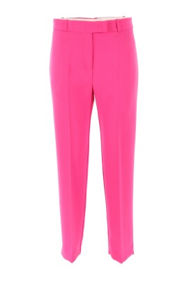 pantalon-decontracte-en-bleu-marine