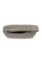 fabric-handbag-with-zipper-closure