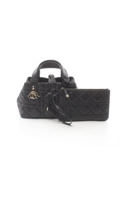 pre-owned-leather-handbags
