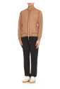 veste-en-cuir-suede-beige-avec-motif-decoupe