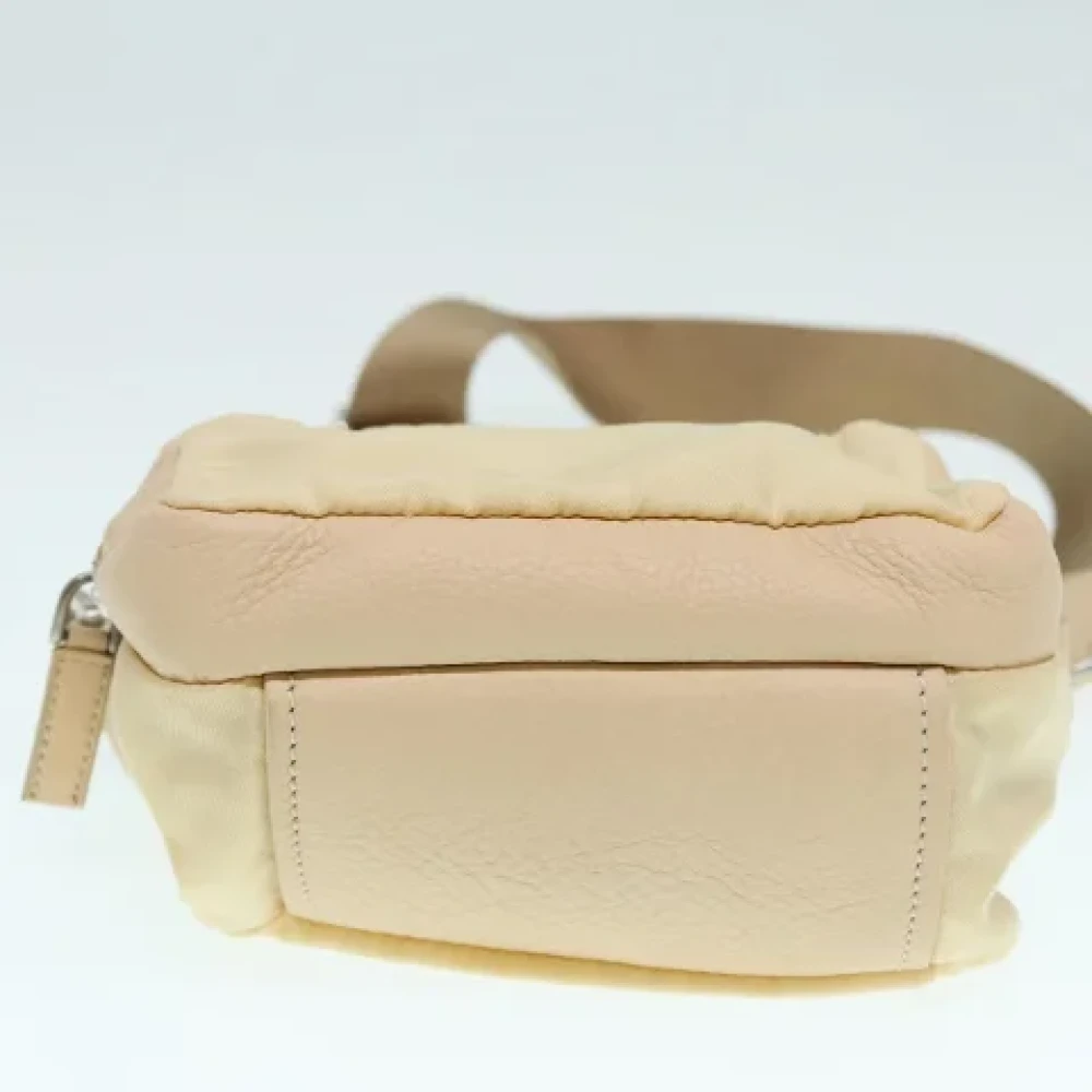 Prada Vintage Pre-owned Nylon prada-bags Beige Dames