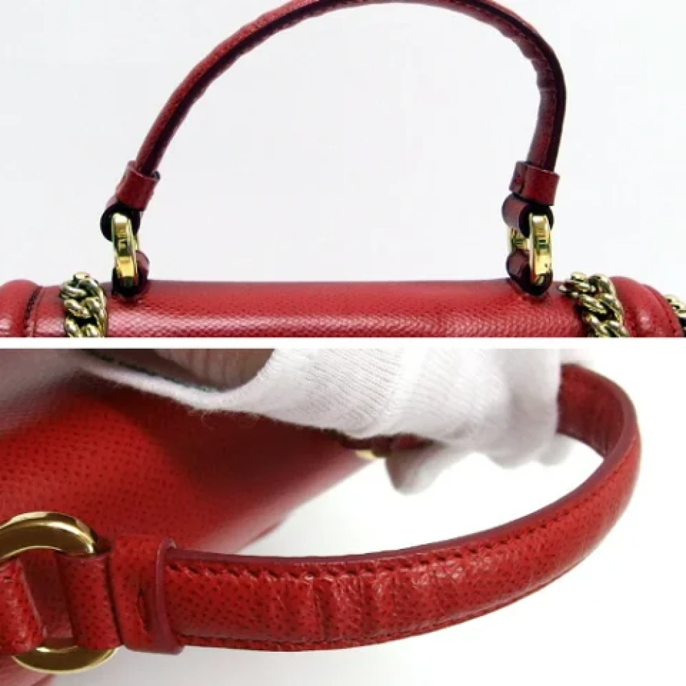 Salvatore Ferragamo Pre-owned Leather shoulder-bags Red Dames