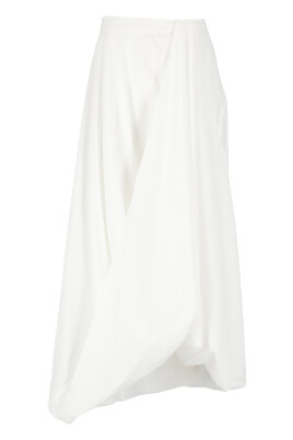 white-cotton-asymmetric-hem-skirt