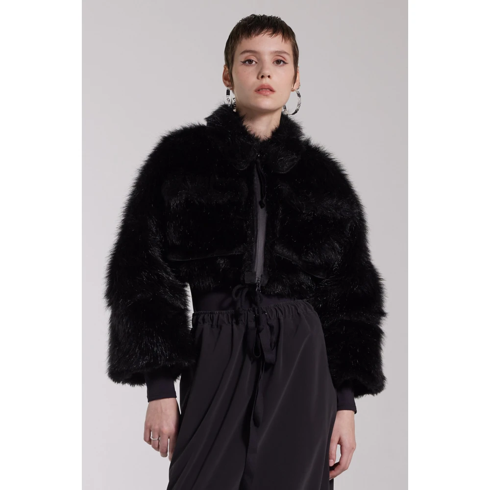 Stutterheim Zwarte Faux Fur Korte Jas Black Dames