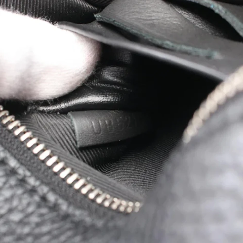Louis Vuitton Vintage Pre-owned Leather handbags Black Heren