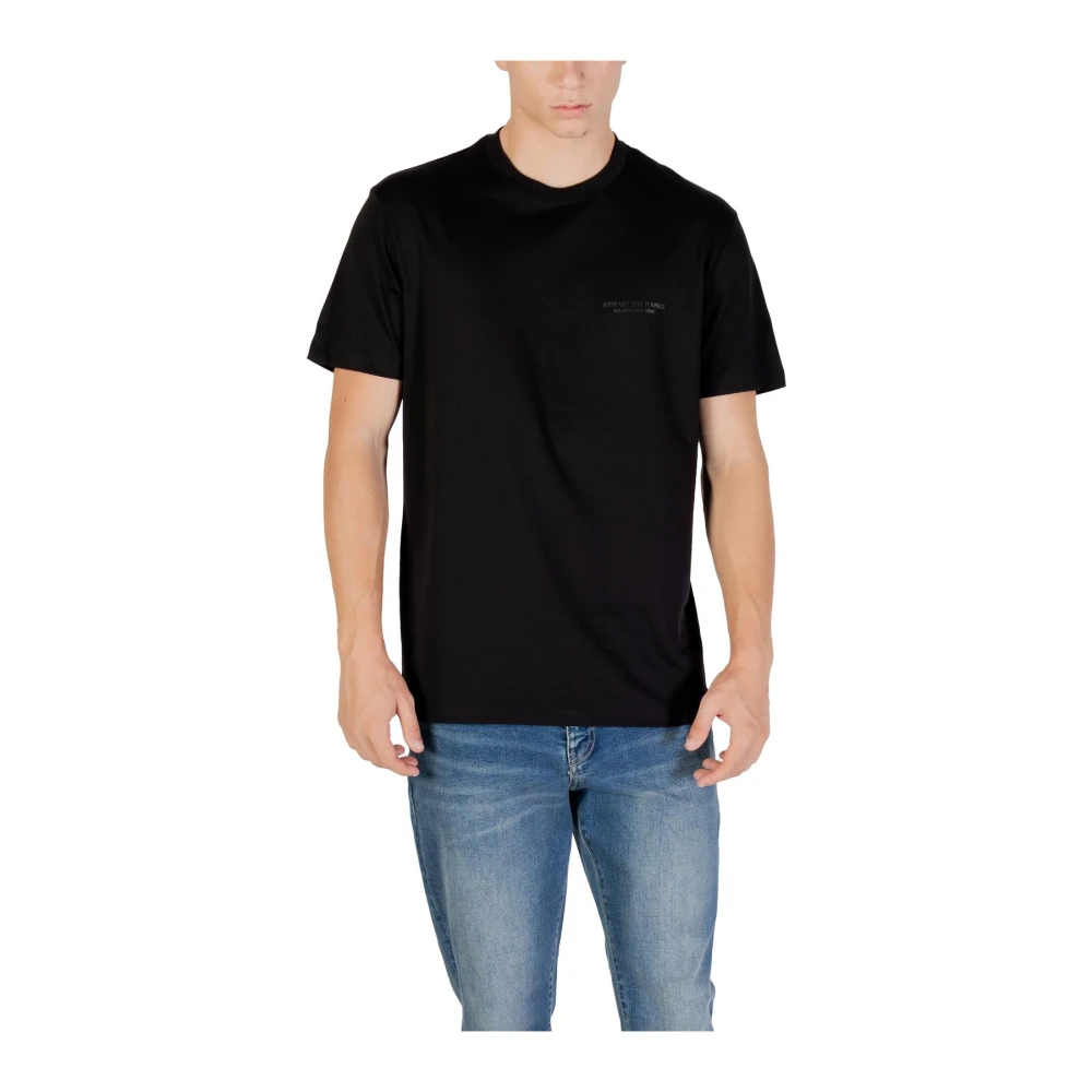 Armani Exchange Svart Tryckt Kortärmad T-Shirt Med Rund Hals