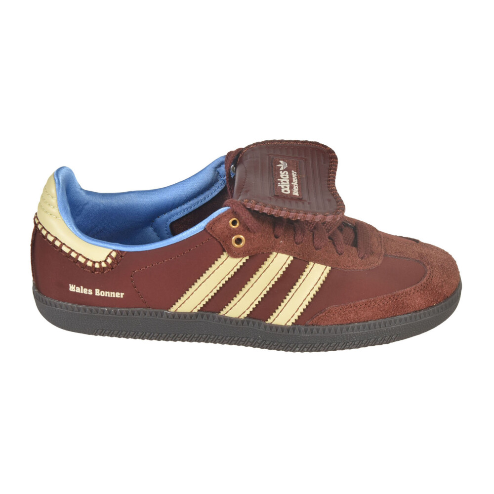 Bruine adidas sneakers hot sale