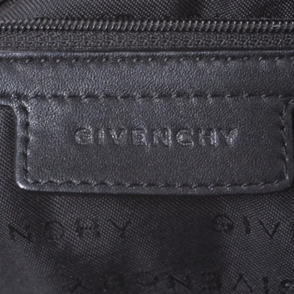 Givenchy Pre-owned Canvas handbags Black Dames
