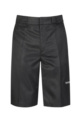 black-logo-shorts-with-applique-detail