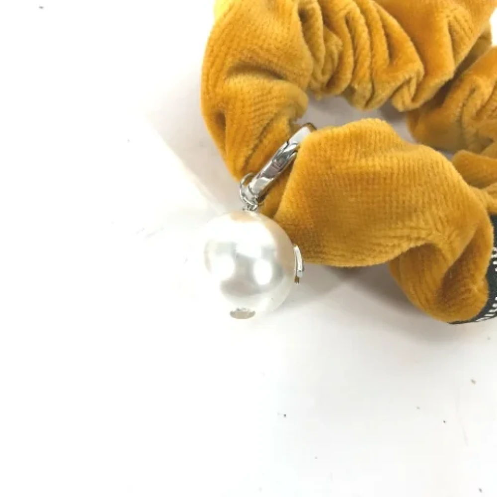 Miu Pre-owned Velvet hair-accessories Yellow Dames