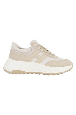 chaussures-a-lacets-en-daim-nude