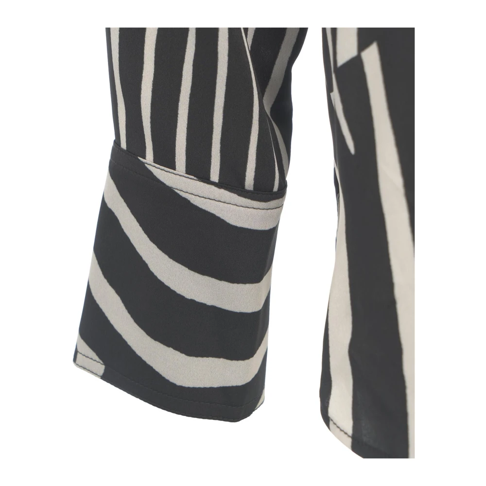 Guess Zwarte Bloes met Kent Kraag Black Dames