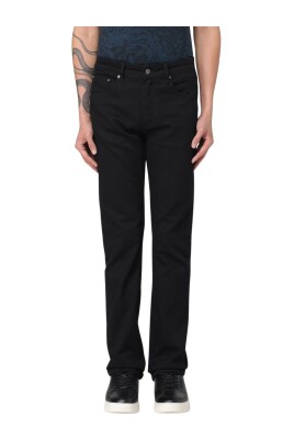 classic-black-jeans-for-men